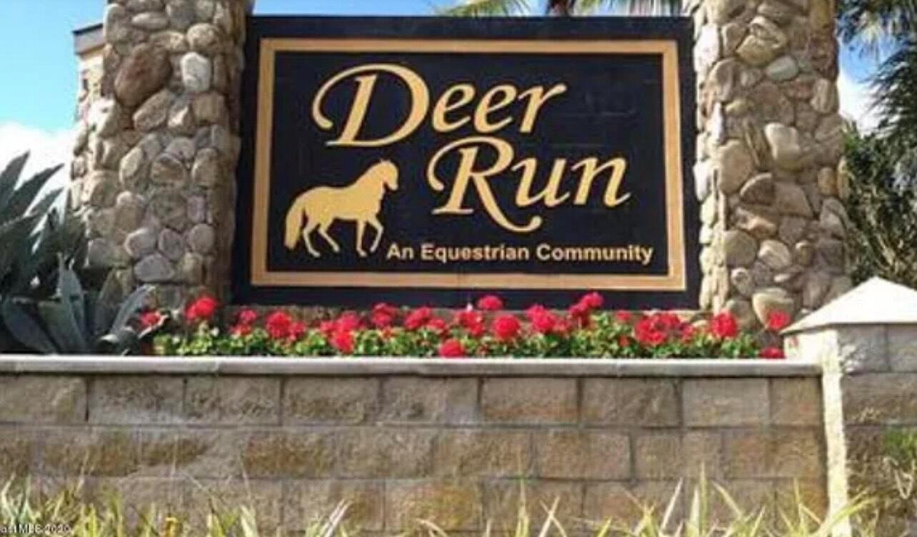 *CORNER Lot in Deer Run** 2.53 acre parcel on the corner of Stallion Court (a cul-de-sac) road in the wonderful h Deer Run Subdivision. Established home across the street!! This corner lot is in a desirable upscale deed restricted community with it's own clubhouse and tennis courts. Only $200.00/year HOA! The minimum square footage of living area for your new home is 2000 square feet; and you are allowed 1 horse per acre in this community. From Exit #173 of I-95 go east on Malabar Road for 0.6 miles to Babcock Street SE. Turn right on Babcock Street SE and proceed south for 8.6 miles. Turn right on Deer Run Road and proceed west for 2.3 miles. Turn left on Stallion Street and proceed 0.9 miles to the corner of Stallion Street and Stallion Court. The lot is on the east side of the corner.