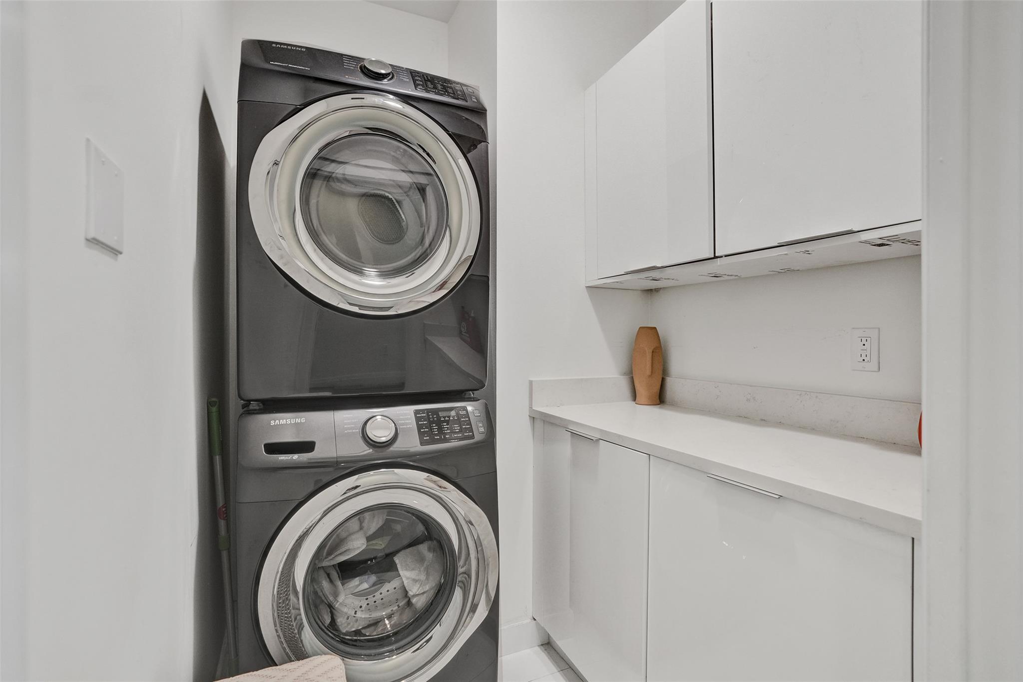 South Middle River - Residential