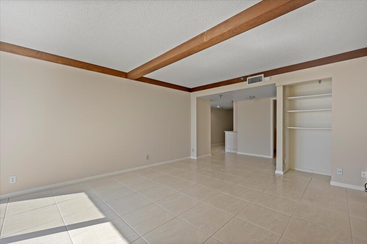 OLD PORT COVE TOWER EAST CONDO - Residential