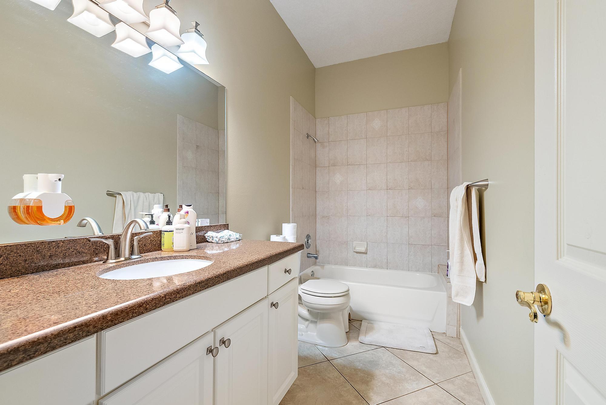 SADDLE TRAIL PARK OF WELL - Residential