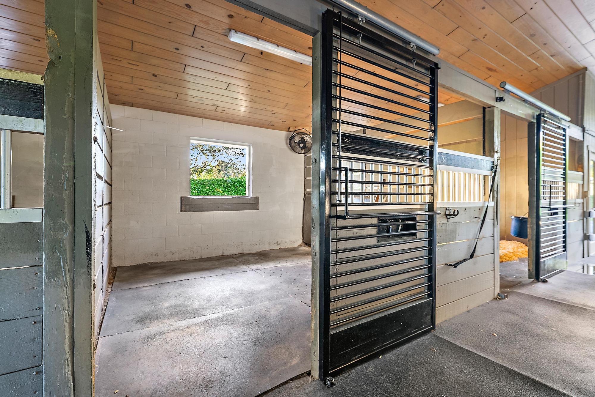 SADDLE TRAIL PARK OF WELL - Residential