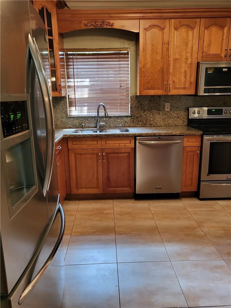 780 NE 199TH Street 101E