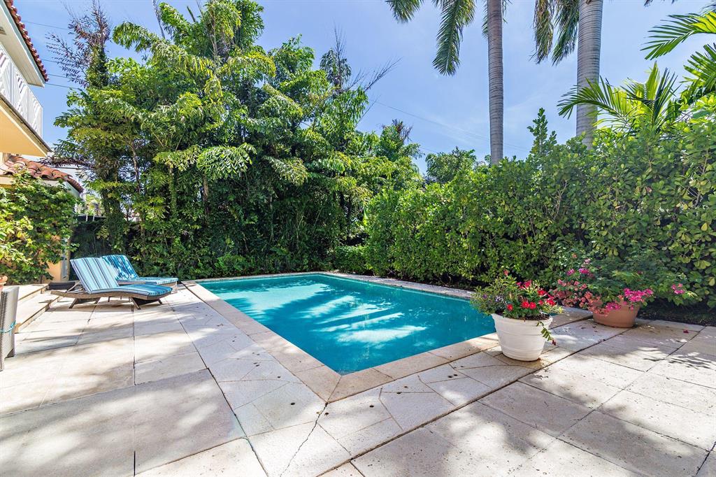 POINCIANA PARK 2ND ADD - Residential