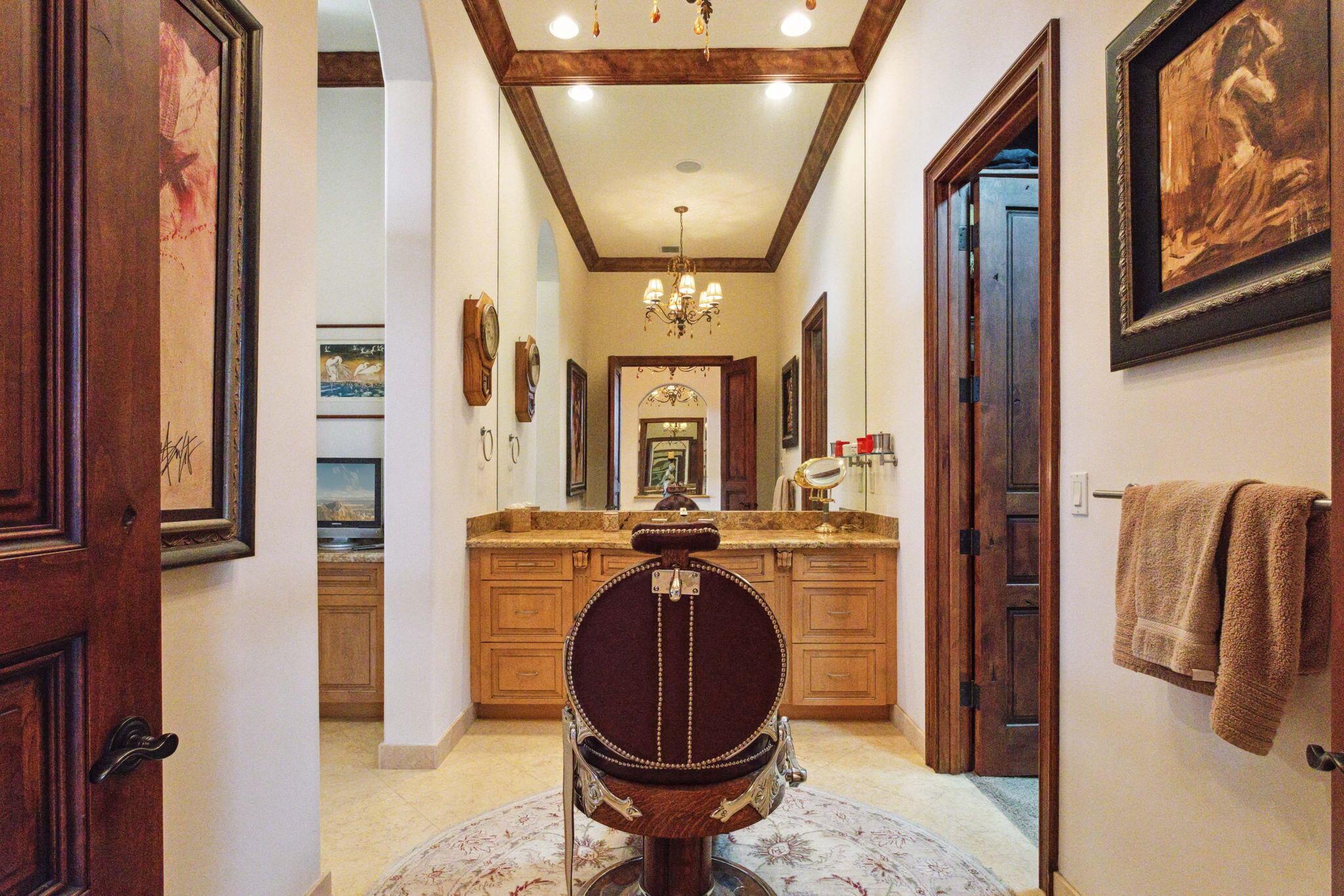 VENETIAN ISLES 1ST SEC - Residential