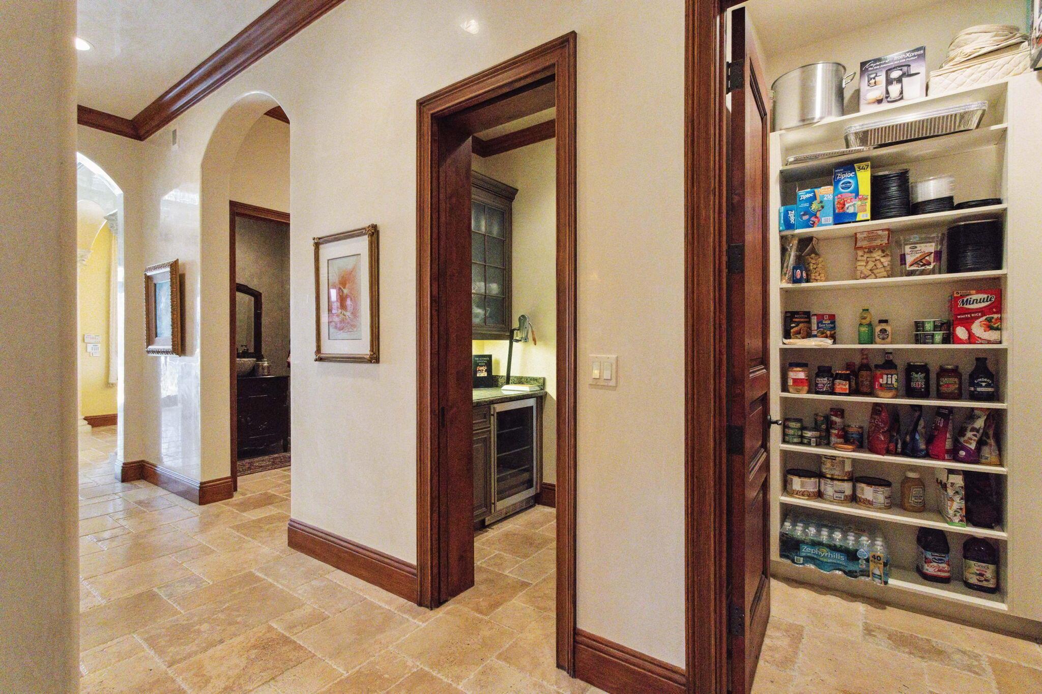 VENETIAN ISLES 1ST SEC - Residential