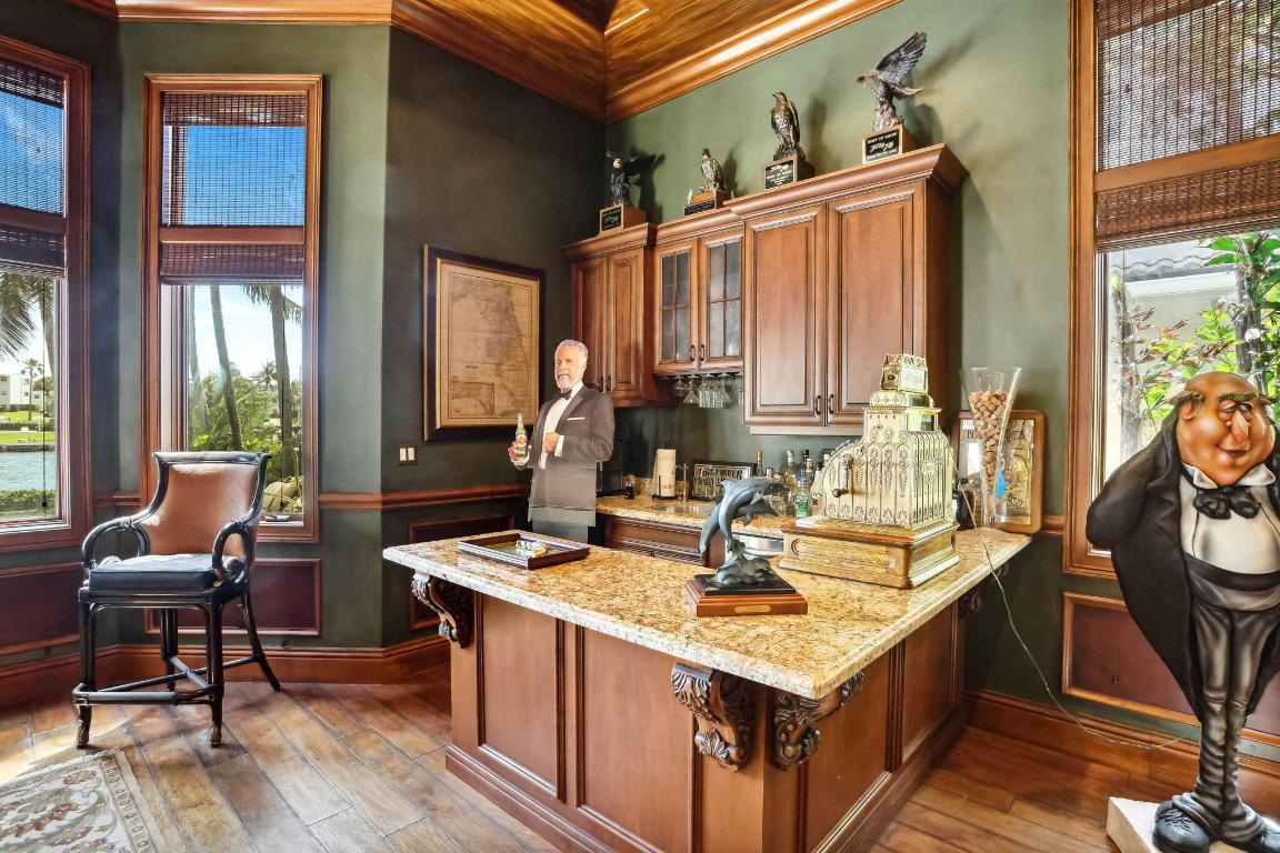 VENETIAN ISLES 1ST SEC - Residential