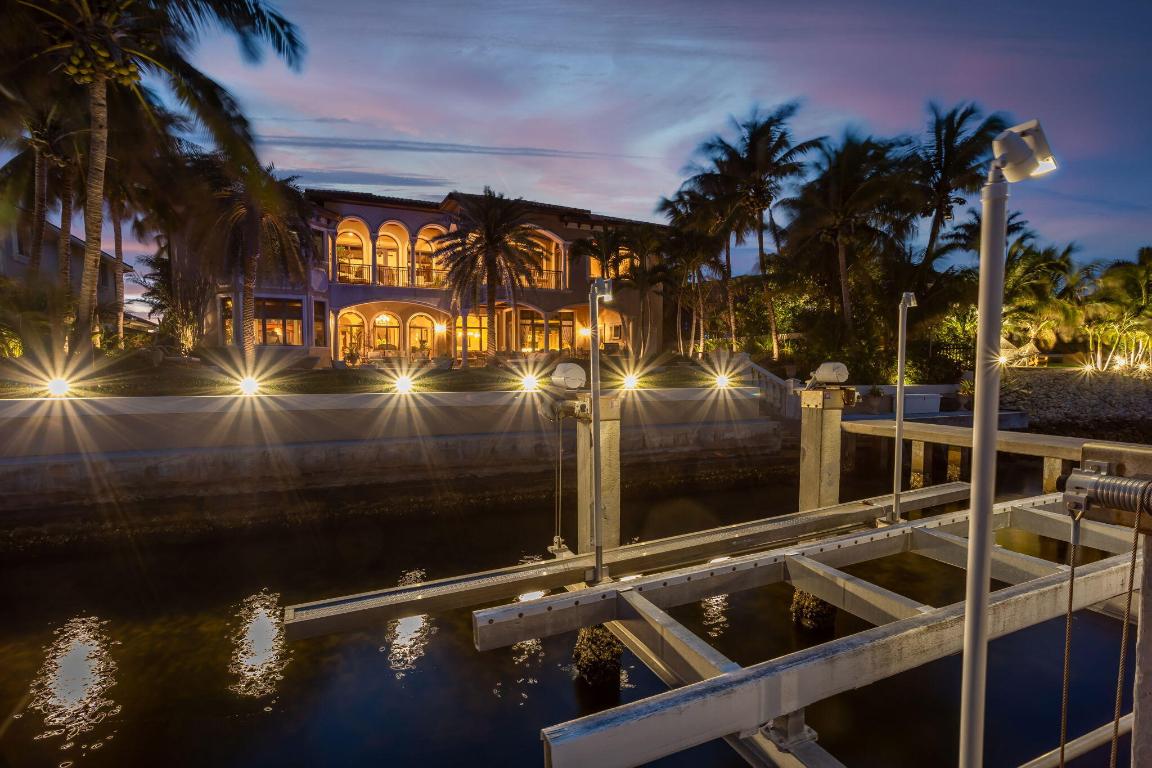 VENETIAN ISLES 1ST SEC - Residential