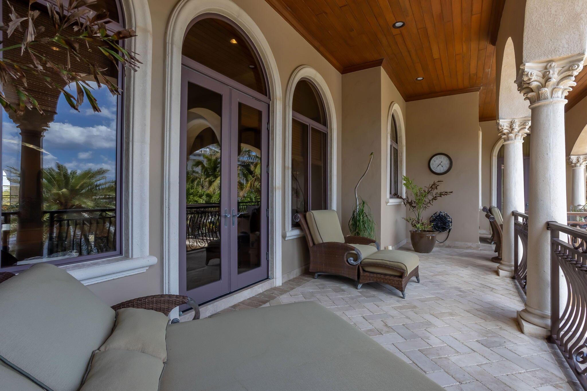 VENETIAN ISLES 1ST SEC - Residential