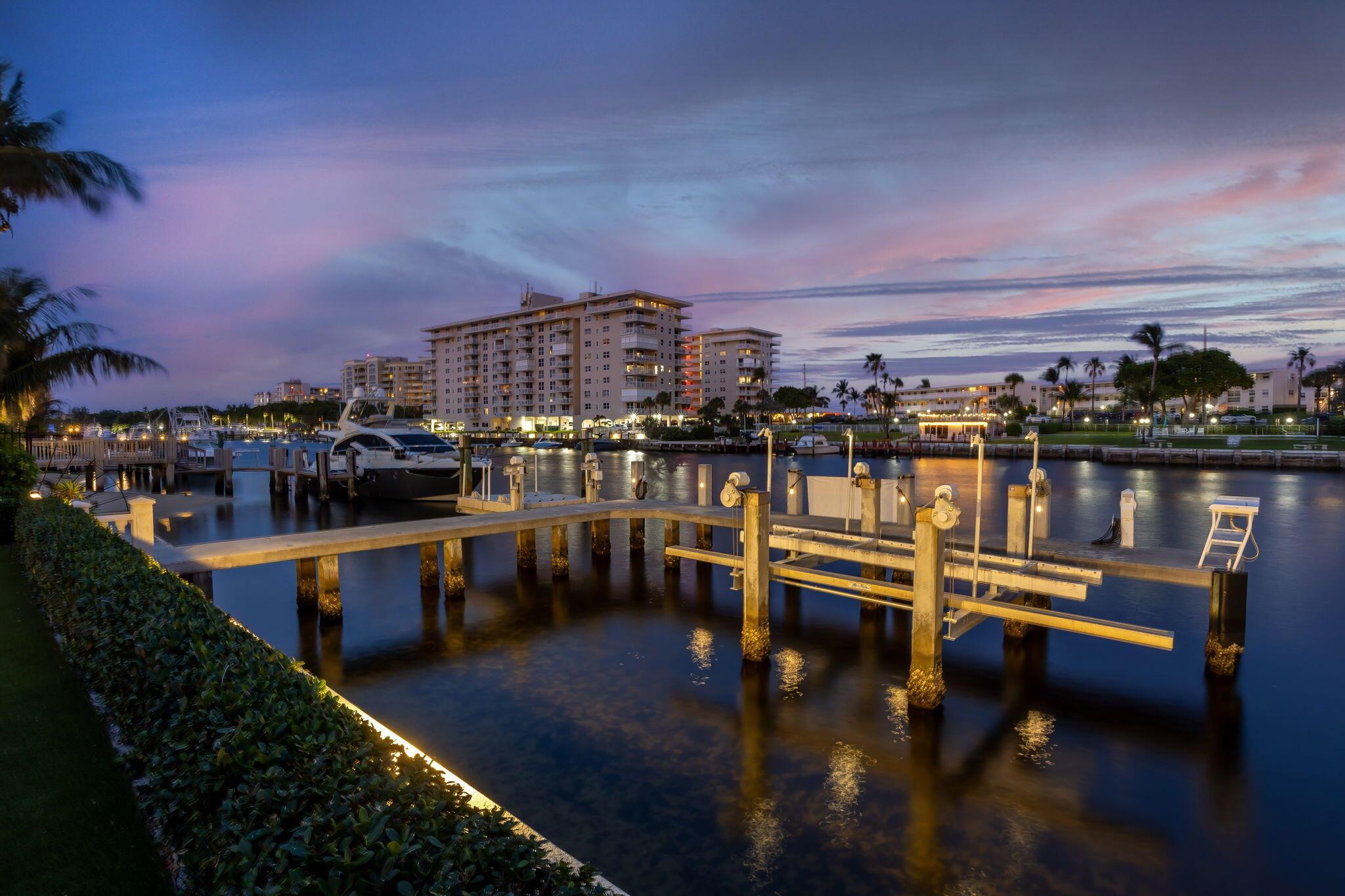 VENETIAN ISLES 1ST SEC - Residential