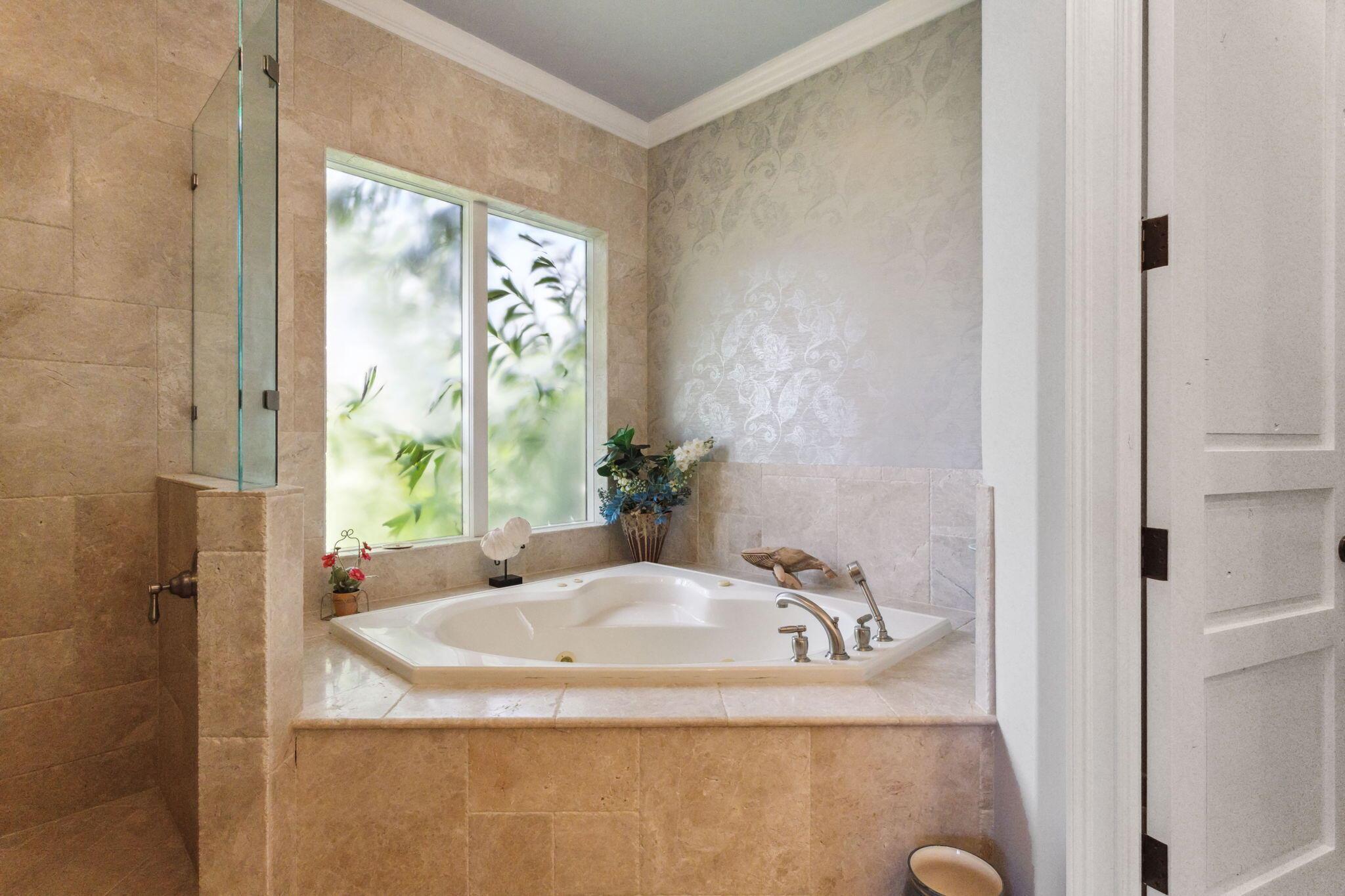 VENETIAN ISLES 1ST SEC - Residential