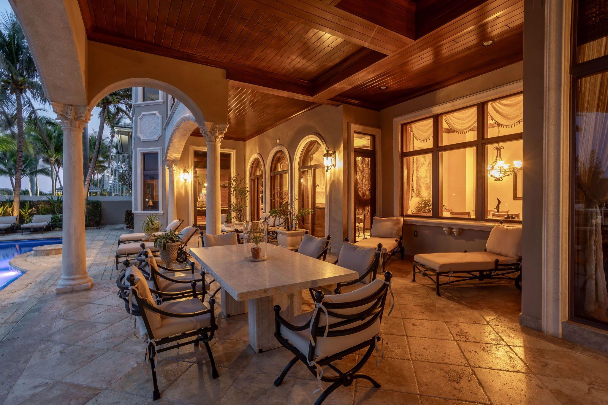 VENETIAN ISLES 1ST SEC - Residential