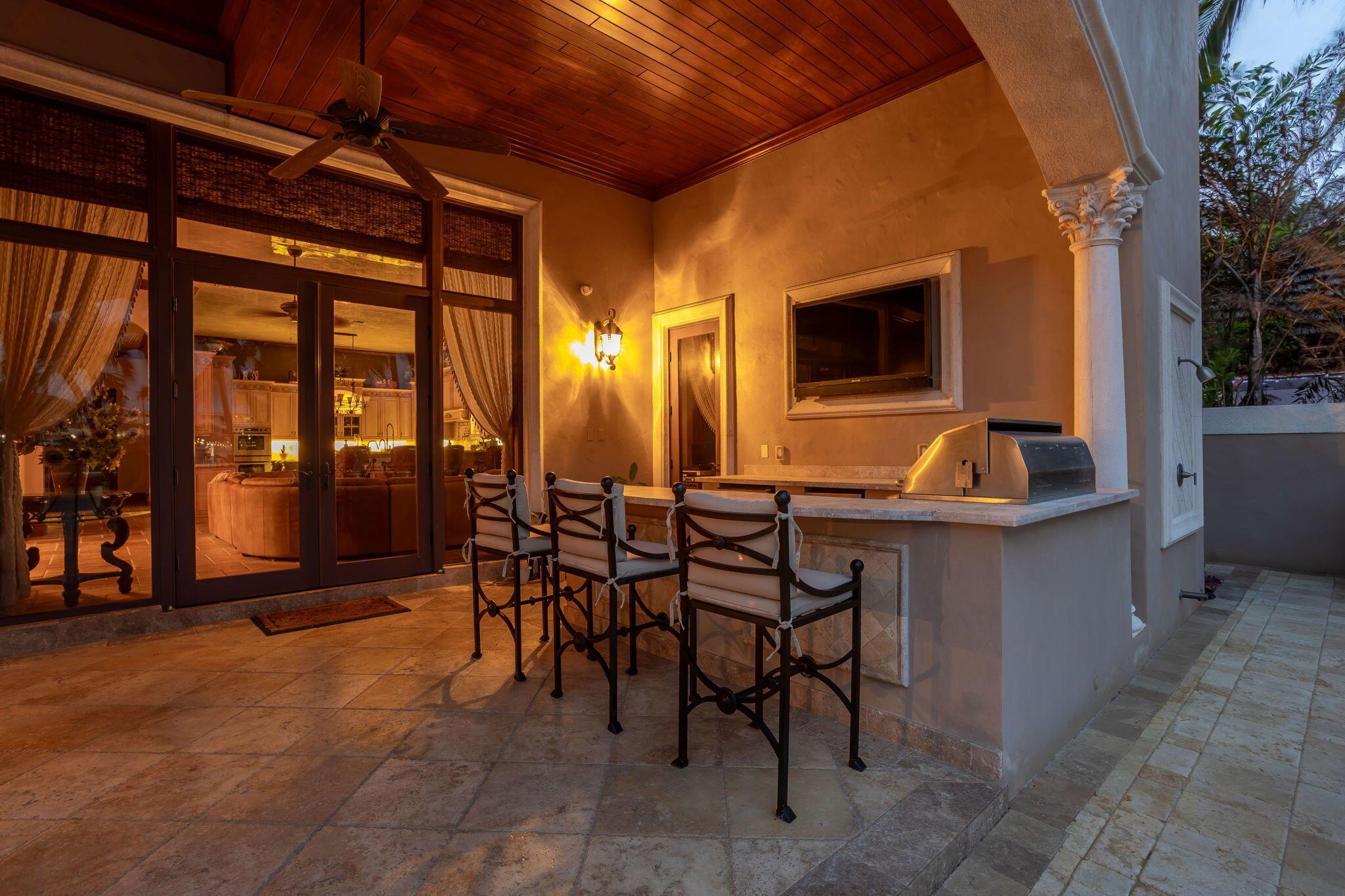 VENETIAN ISLES 1ST SEC - Residential