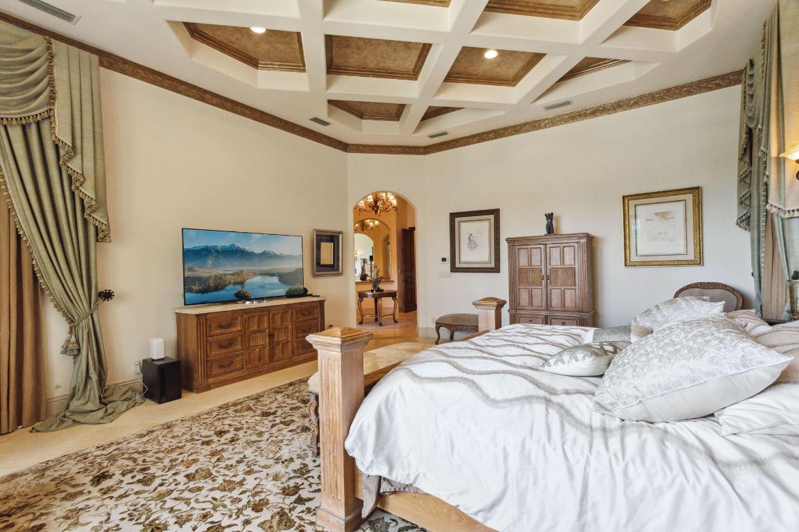 VENETIAN ISLES 1ST SEC - Residential