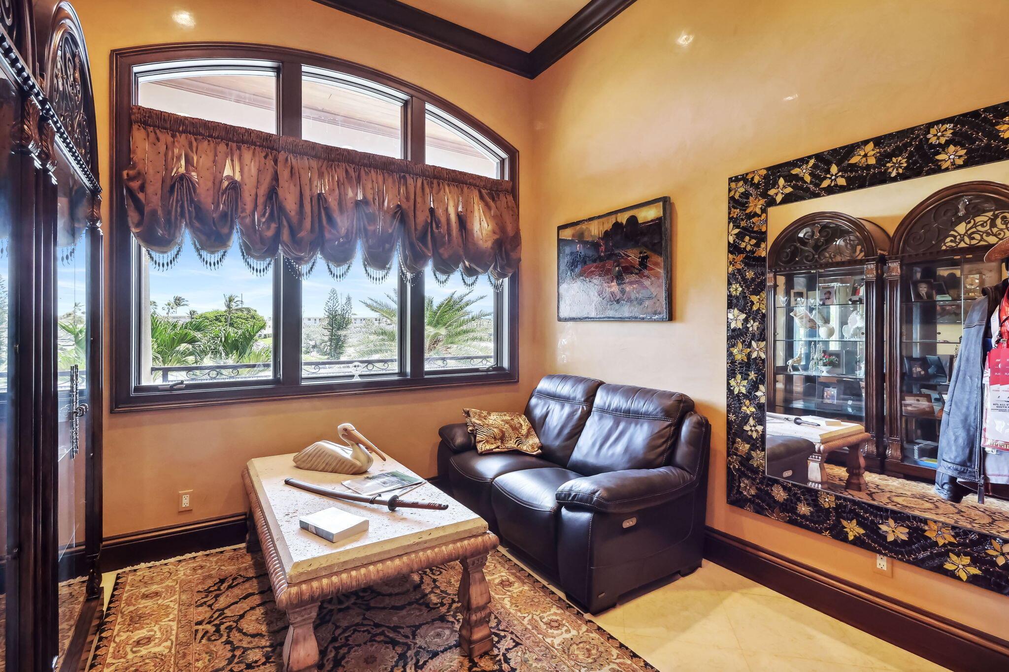 VENETIAN ISLES 1ST SEC - Residential