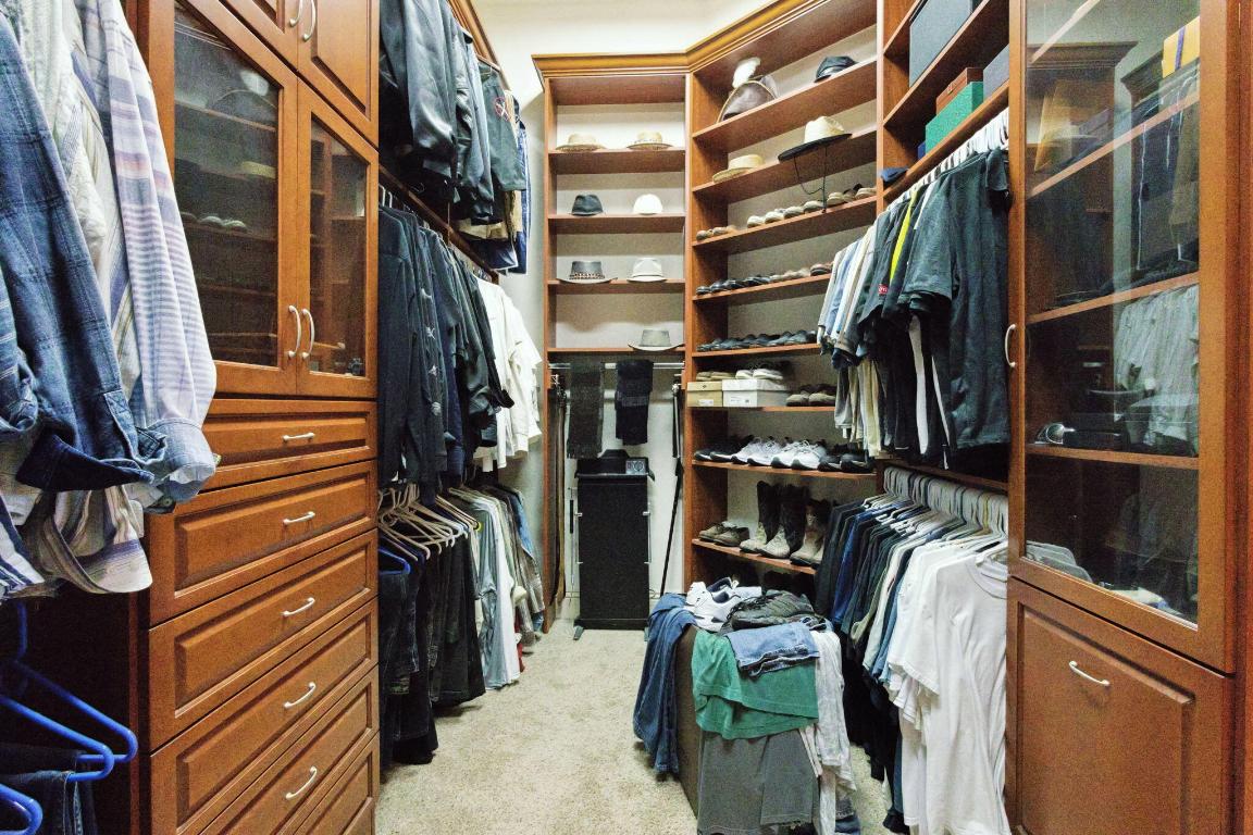 VENETIAN ISLES 1ST SEC - Residential