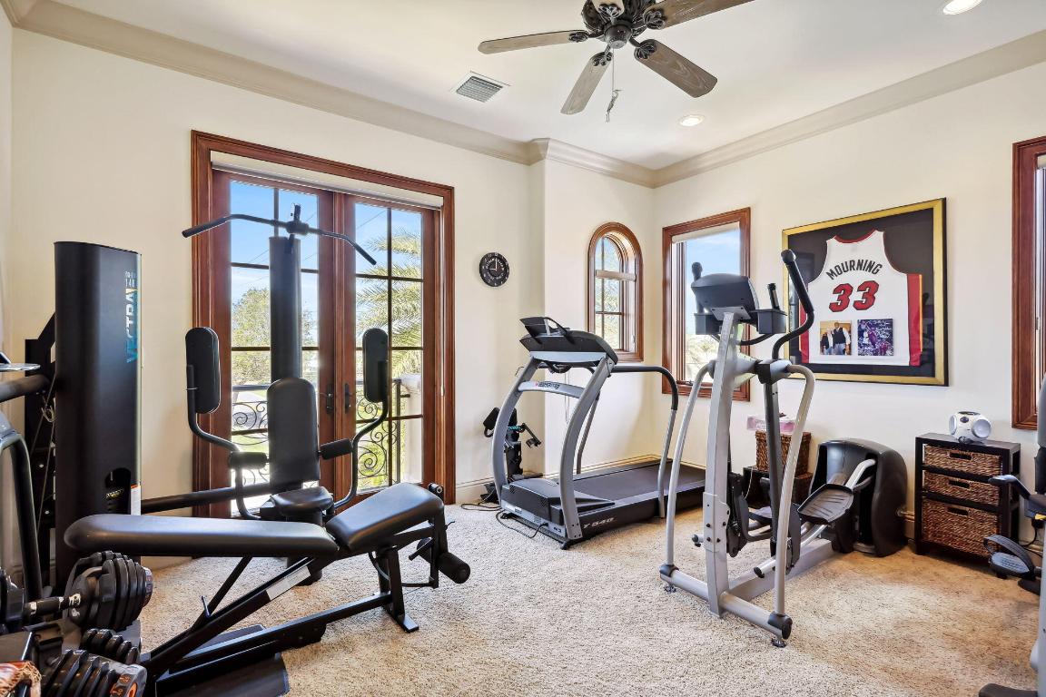 VENETIAN ISLES 1ST SEC - Residential