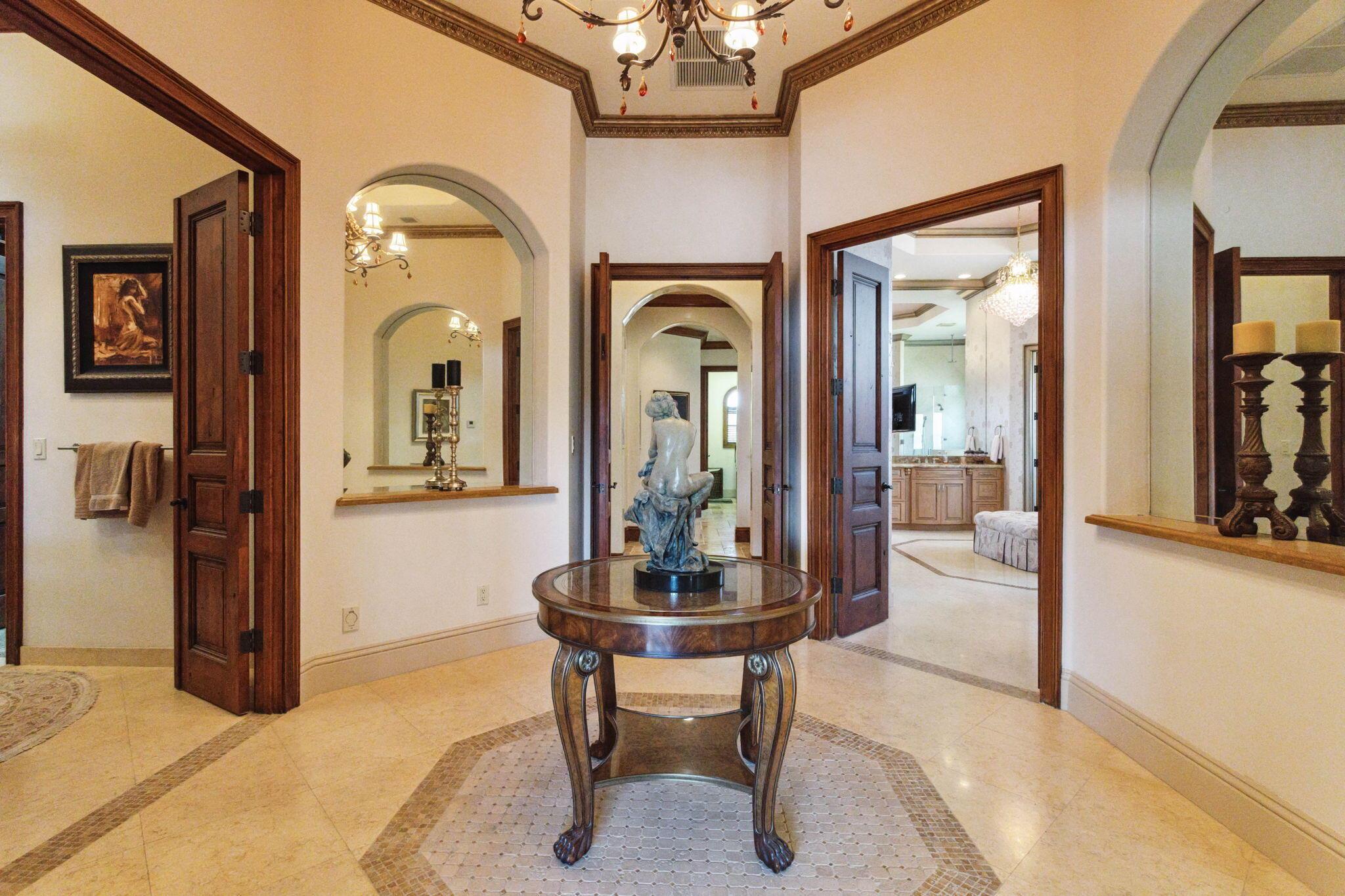 VENETIAN ISLES 1ST SEC - Residential