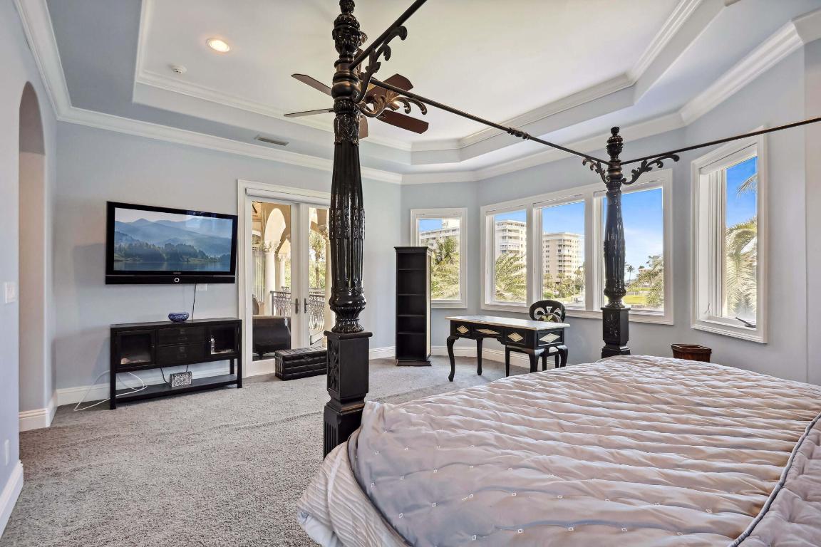 VENETIAN ISLES 1ST SEC - Residential