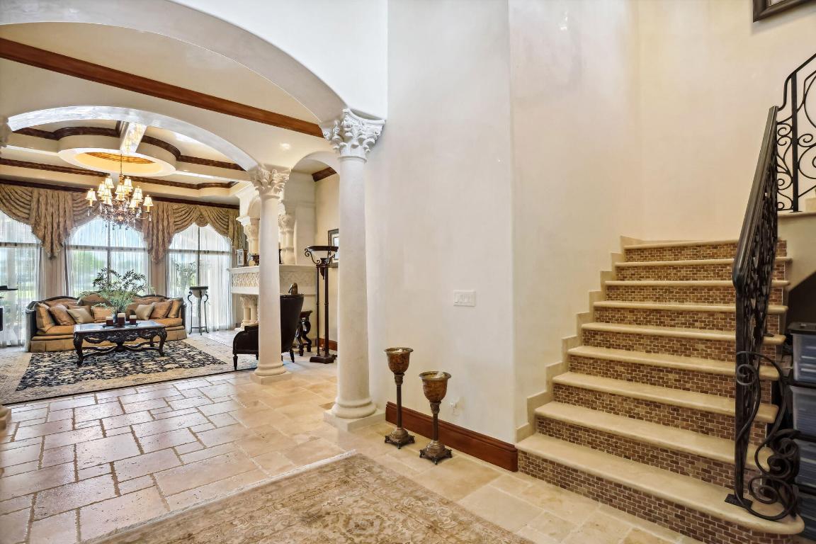 VENETIAN ISLES 1ST SEC - Residential