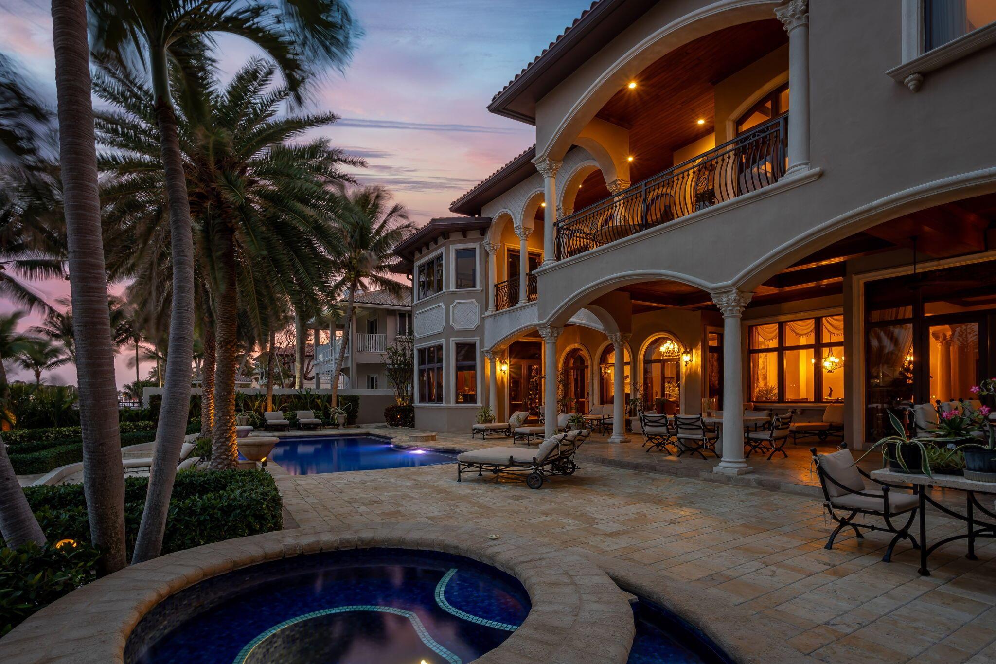 VENETIAN ISLES 1ST SEC - Residential