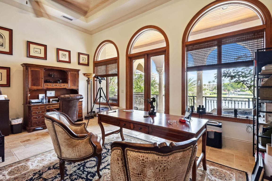 VENETIAN ISLES 1ST SEC - Residential