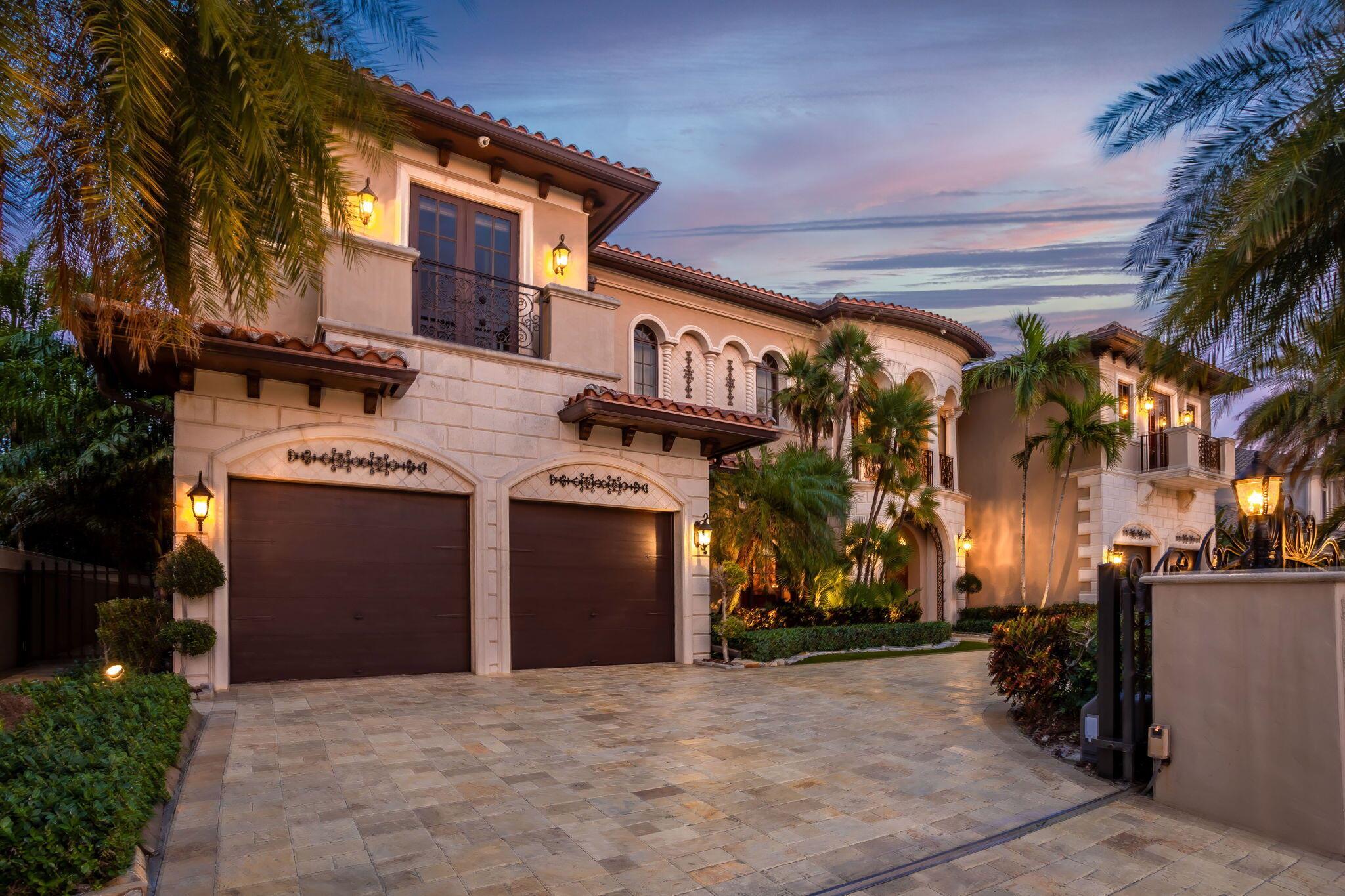 VENETIAN ISLES 1ST SEC - Residential