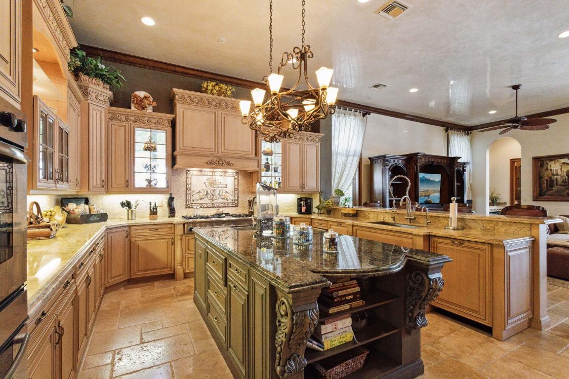 VENETIAN ISLES 1ST SEC - Residential