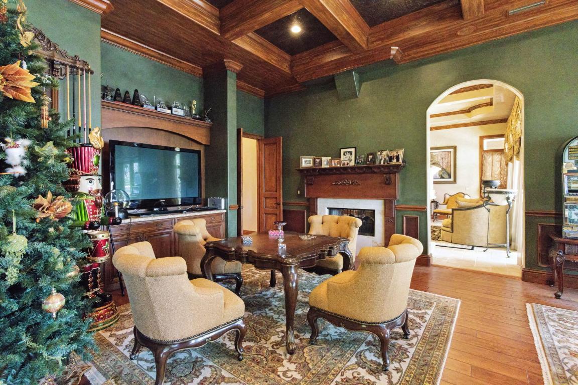 VENETIAN ISLES 1ST SEC - Residential