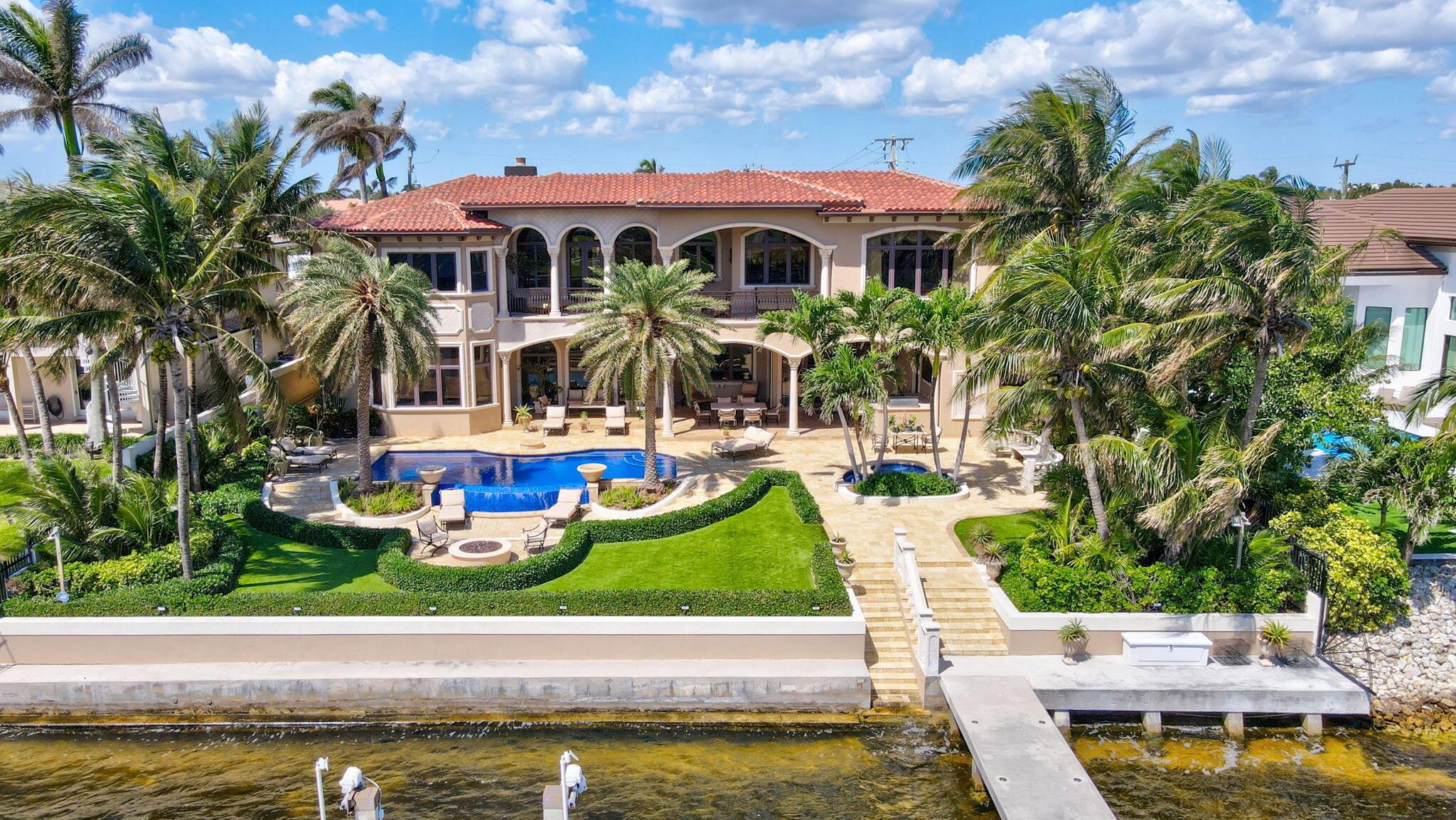 VENETIAN ISLES 1ST SEC - Residential