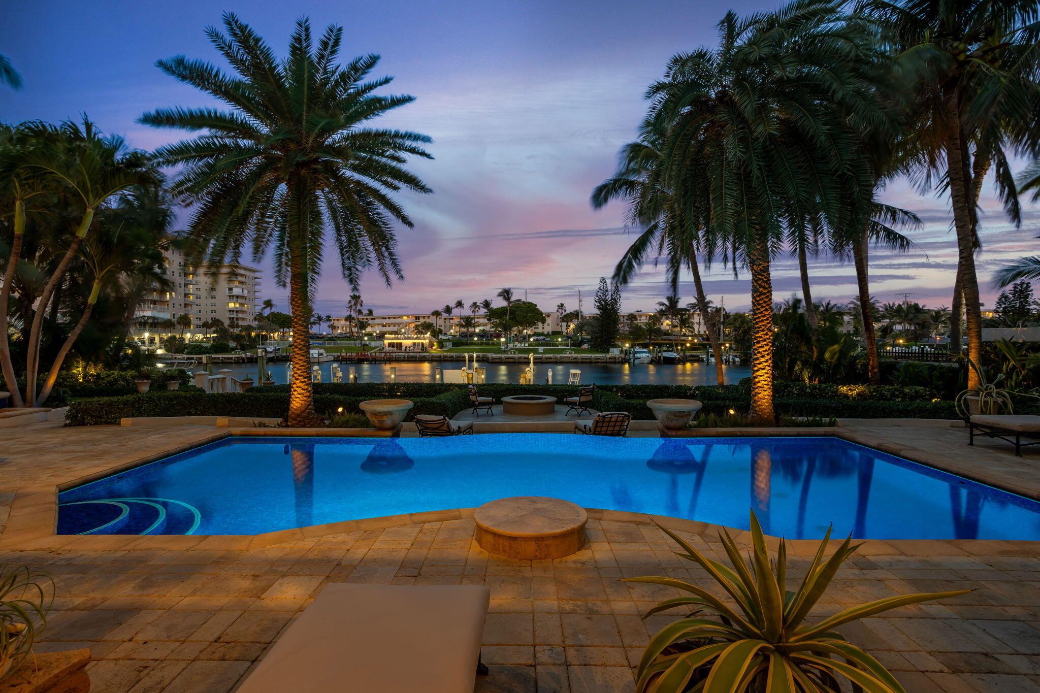 VENETIAN ISLES 1ST SEC - Residential