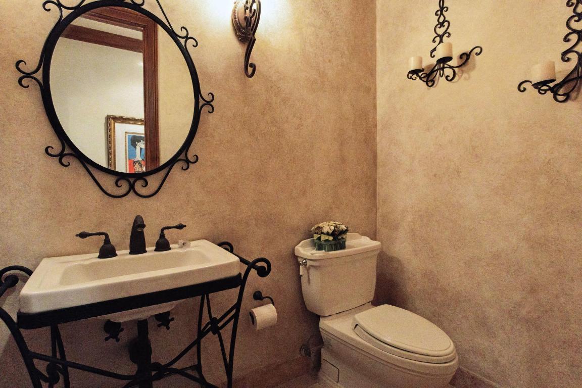 VENETIAN ISLES 1ST SEC - Residential