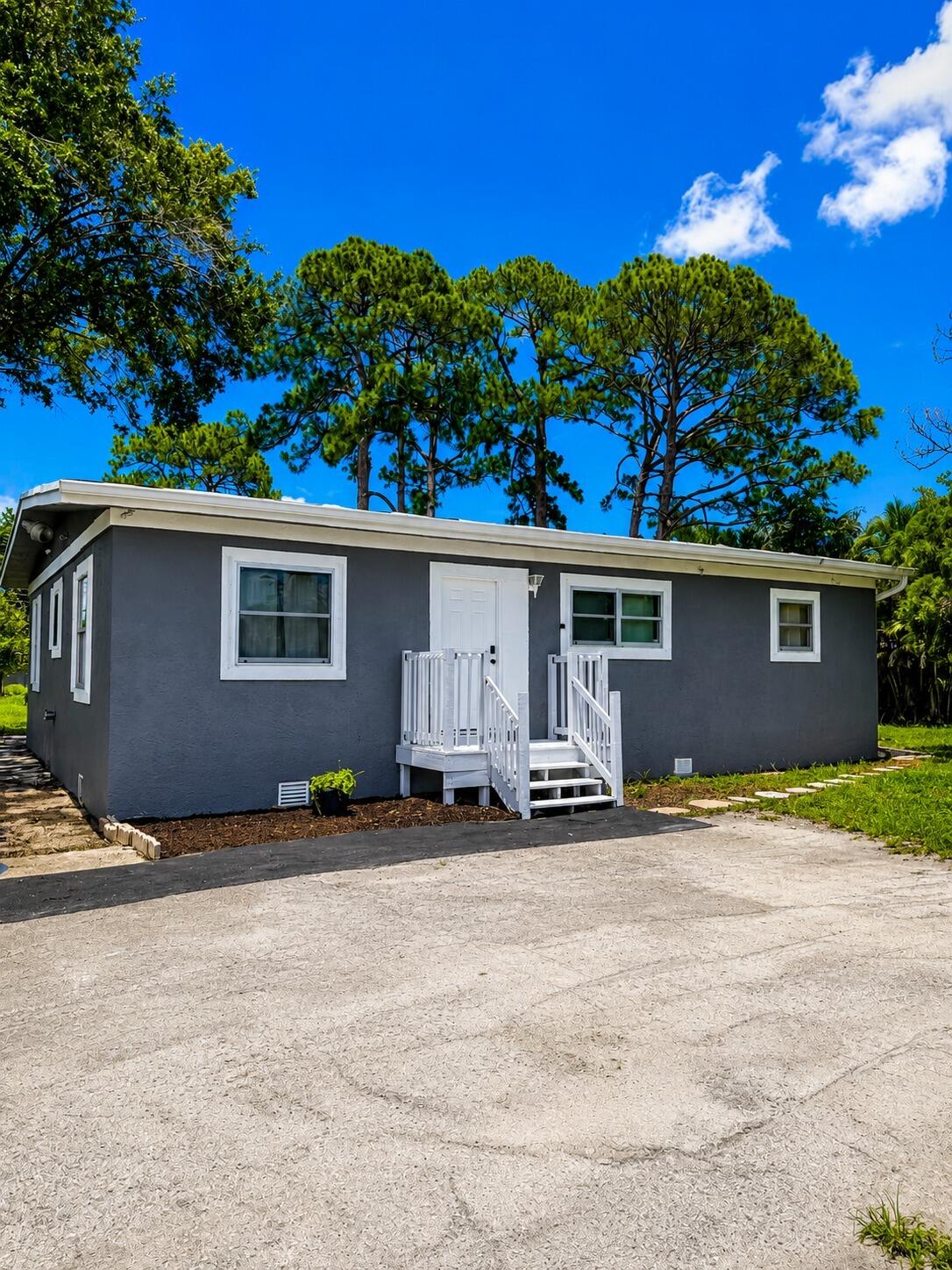Properties 468 N 53rd Dr Drive N