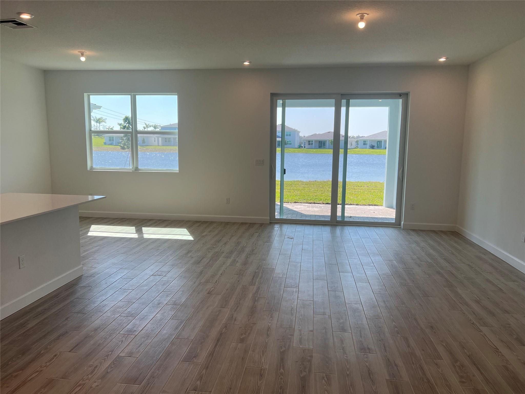 CADENCE PHASE II - Residential