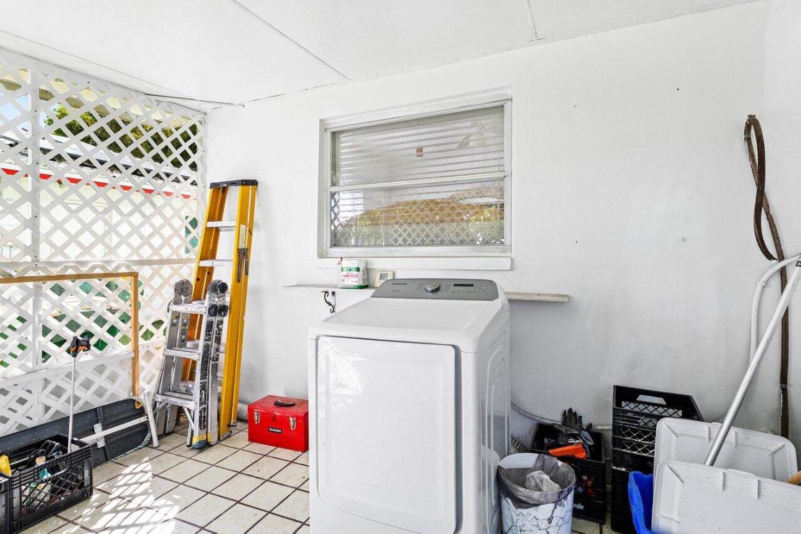 MAINLANDS OF TAMARAC LAKES - Residential