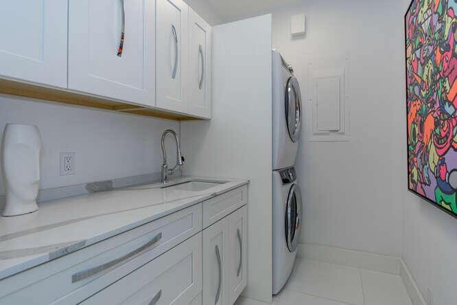 Jupiter Hills - Residential