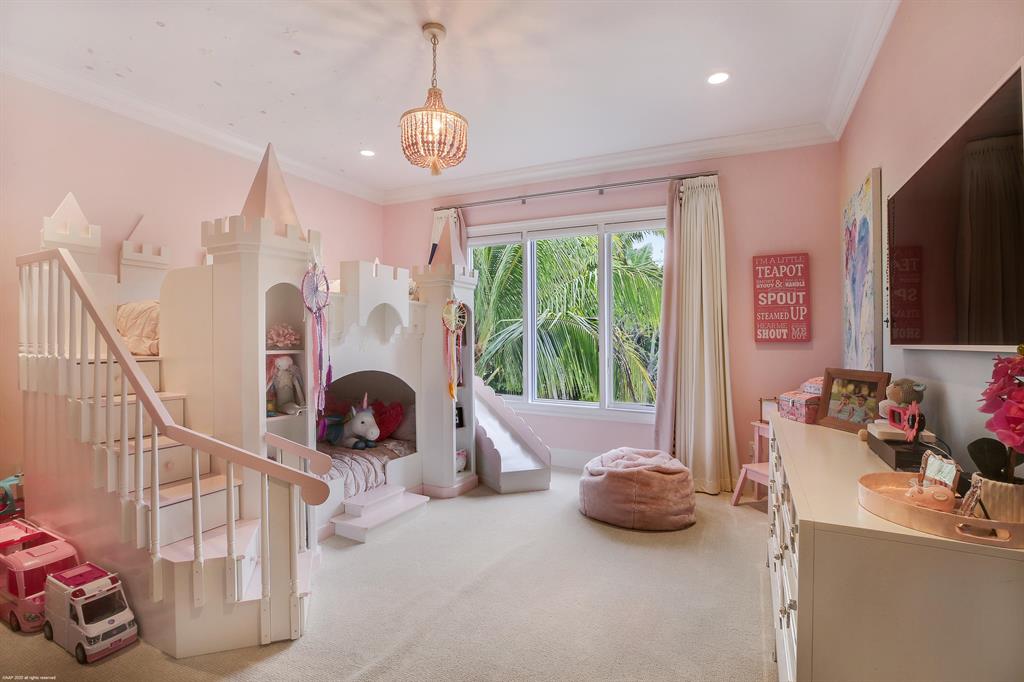 OLD PALM - Residential