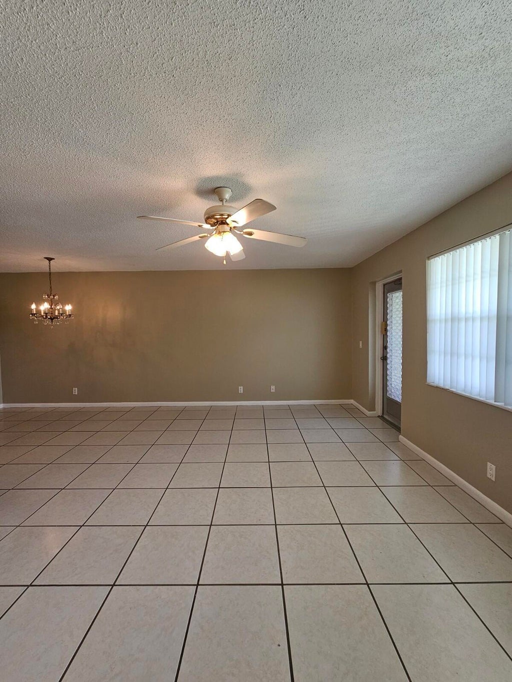 Photo of 289 CAMDEN L, West Palm Beach, FL 33417 (MLS # B26076776)