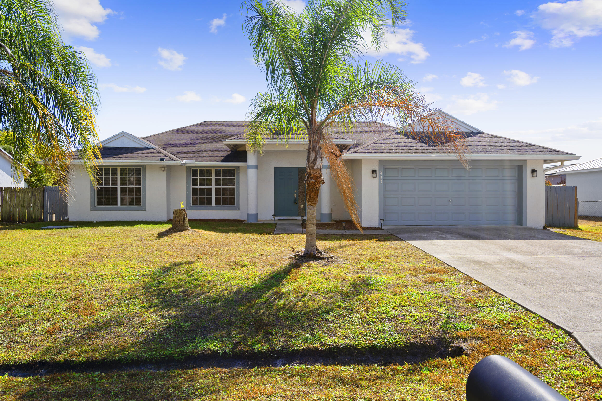 PORT ST LUCIE-SECTION 16- BLK 1484 LOT 30 (MAP 44/ - Residential
