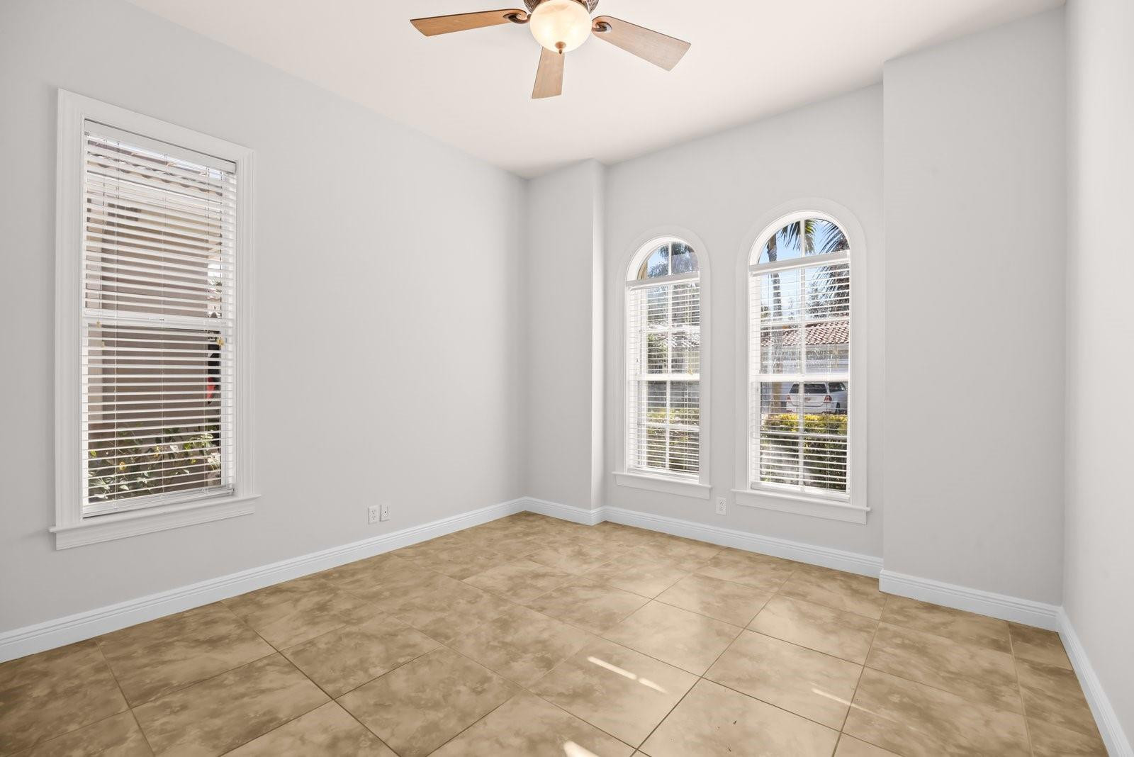 PALM COVE GOLF & YACHT CLUB - Residential