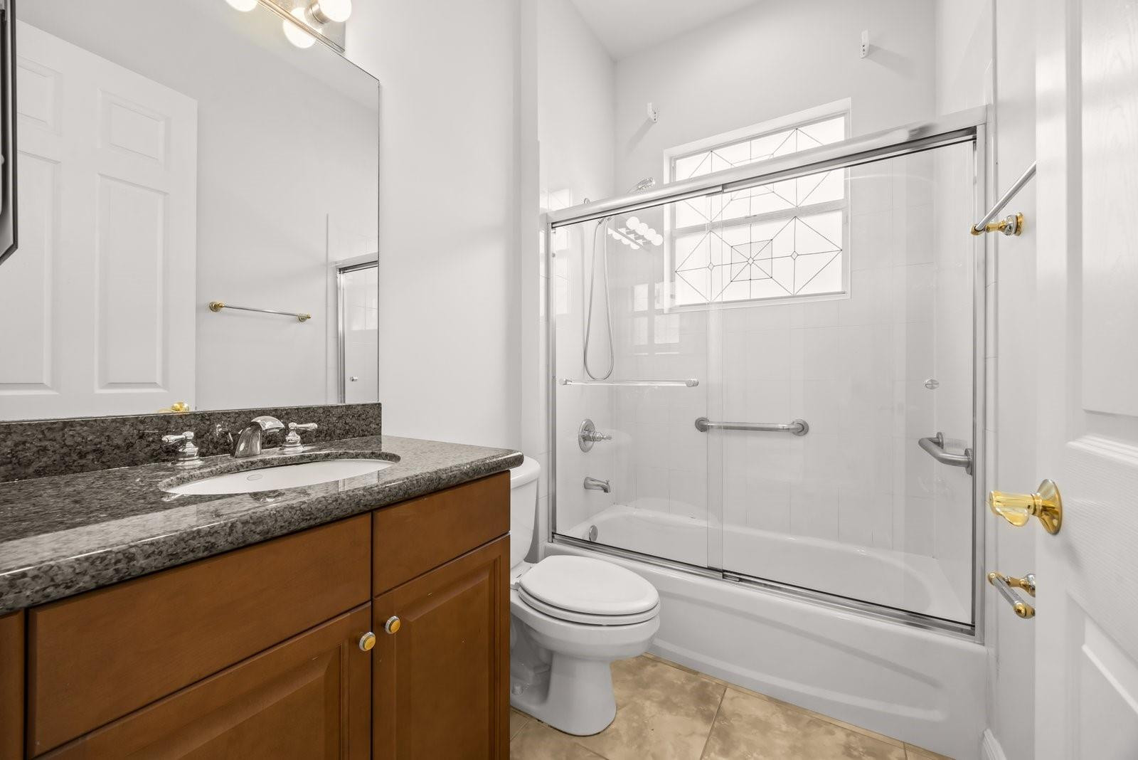 PALM COVE GOLF & YACHT CLUB - Residential