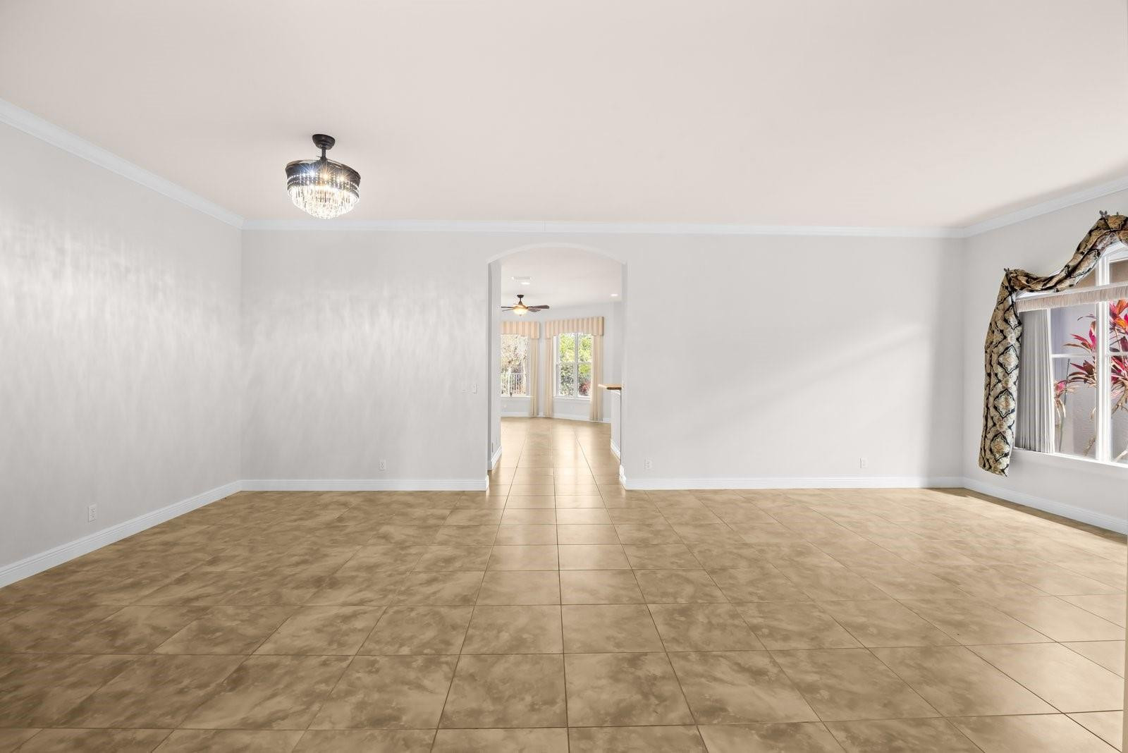 PALM COVE GOLF & YACHT CLUB - Residential