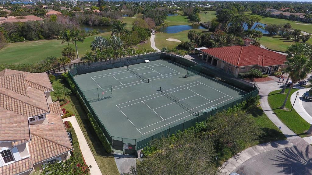 PALM COVE GOLF & YACHT CLUB - Residential