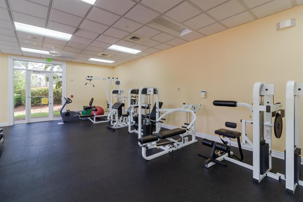 PALM COVE GOLF & YACHT CLUB - Residential