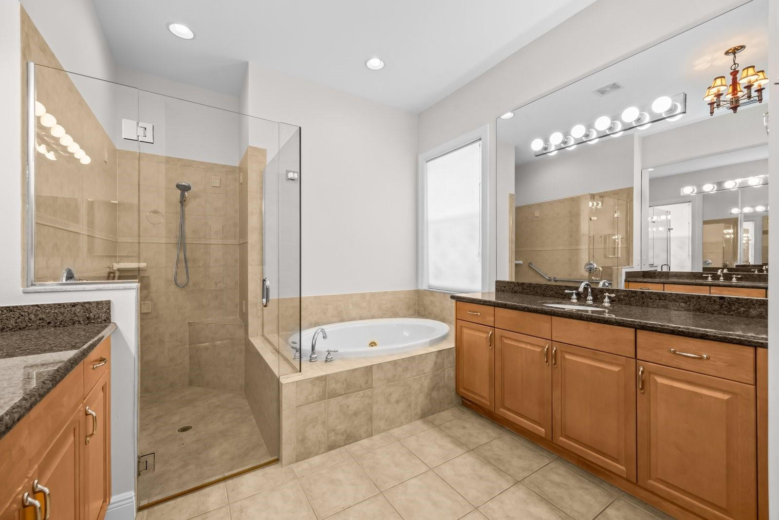 PALM COVE GOLF & YACHT CLUB - Residential