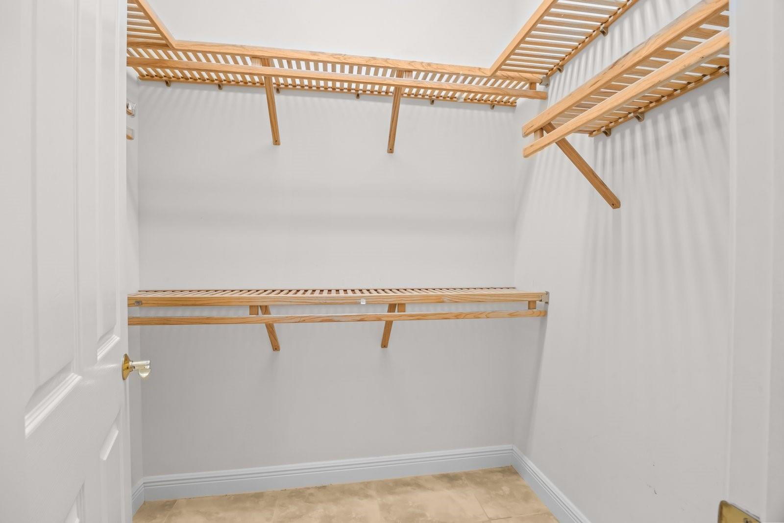 PALM COVE GOLF & YACHT CLUB - Residential