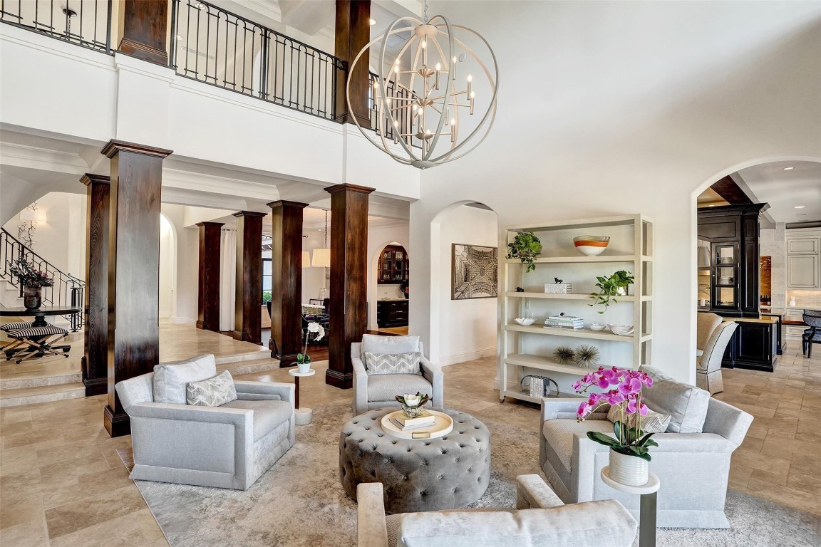 BAY COLONY - Residential