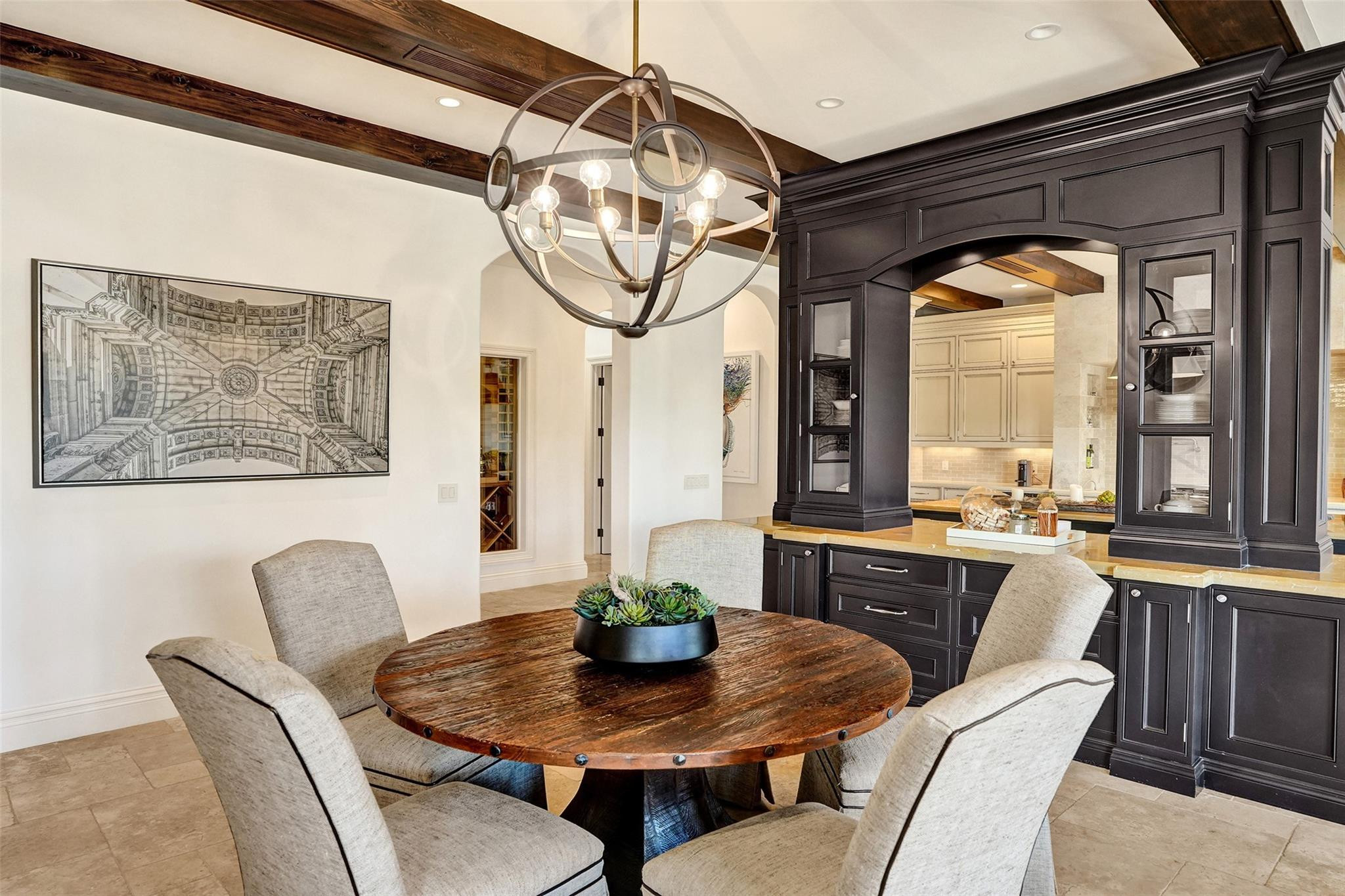 BAY COLONY - Residential