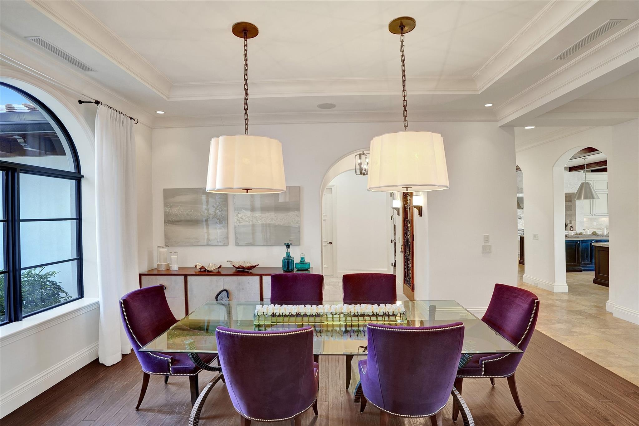 BAY COLONY - Residential