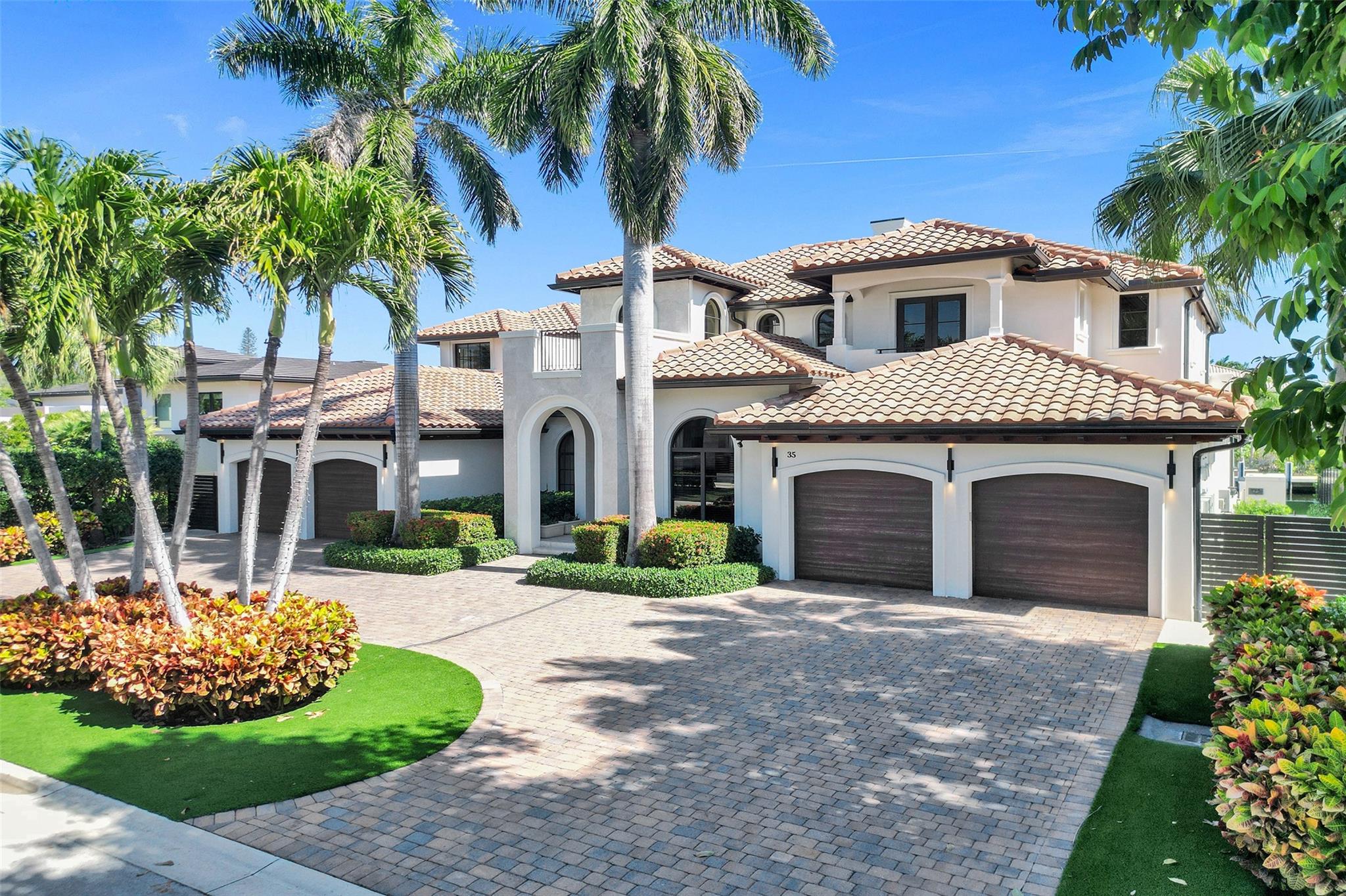 35 Compass Isle