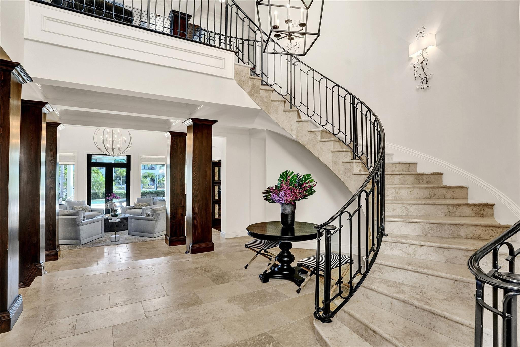 BAY COLONY - Residential